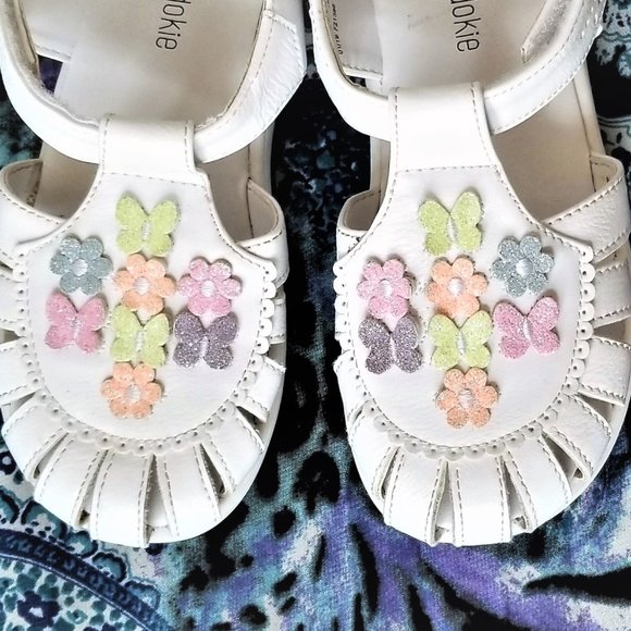 okie dokie Other - Girls Sandals White Flat 10M Flowers & Butterflies